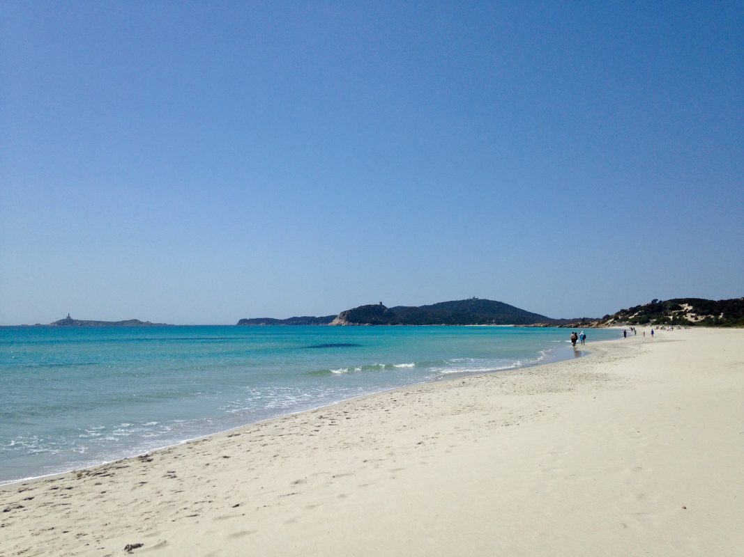 Strand von Simius Sardinien